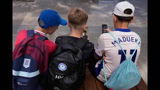 Senate Panel Backs Ban on AI ‘Companion’ Chatbots for Kids