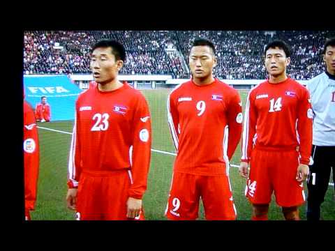 北朝鮮サッカー　君が代に怒声が