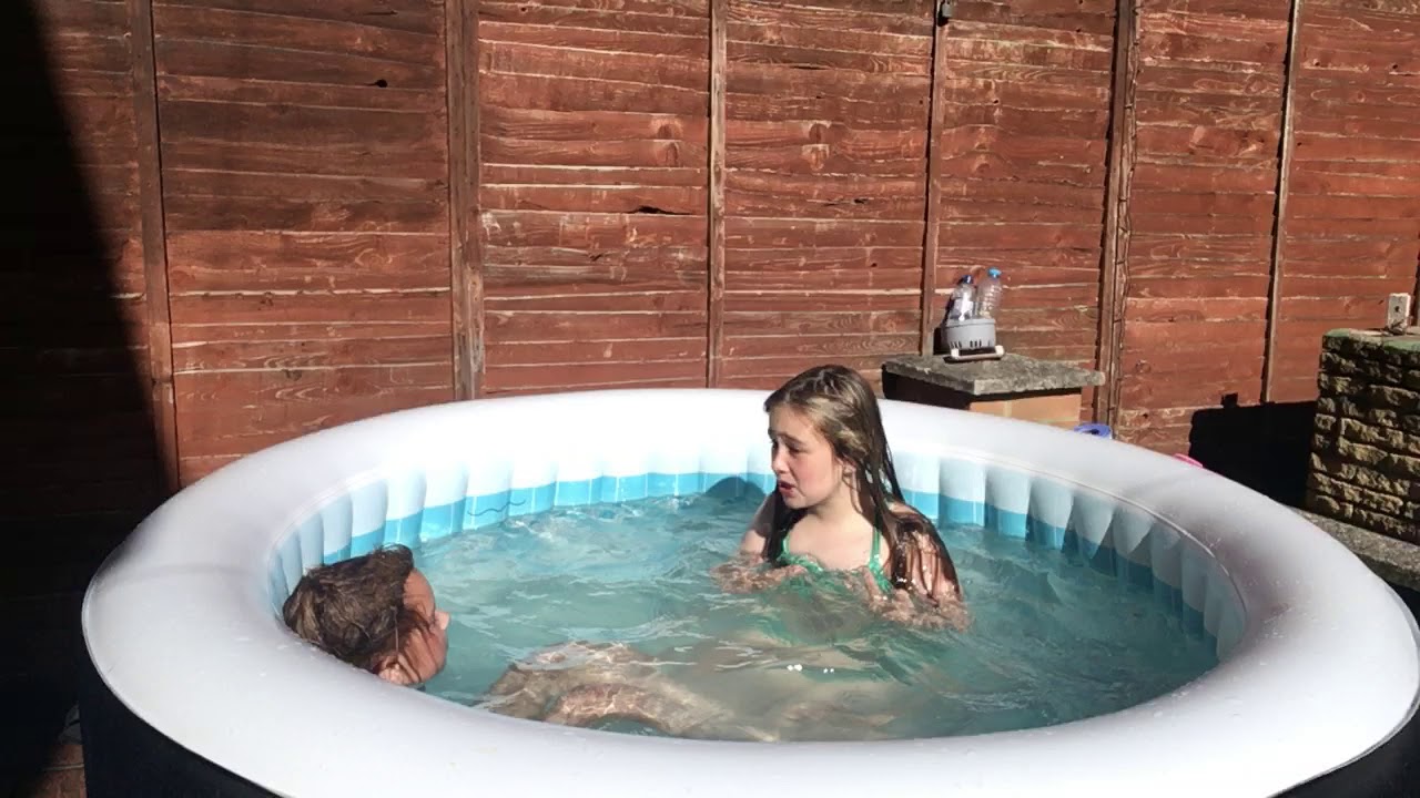 Hot tube xx Hot tube xx