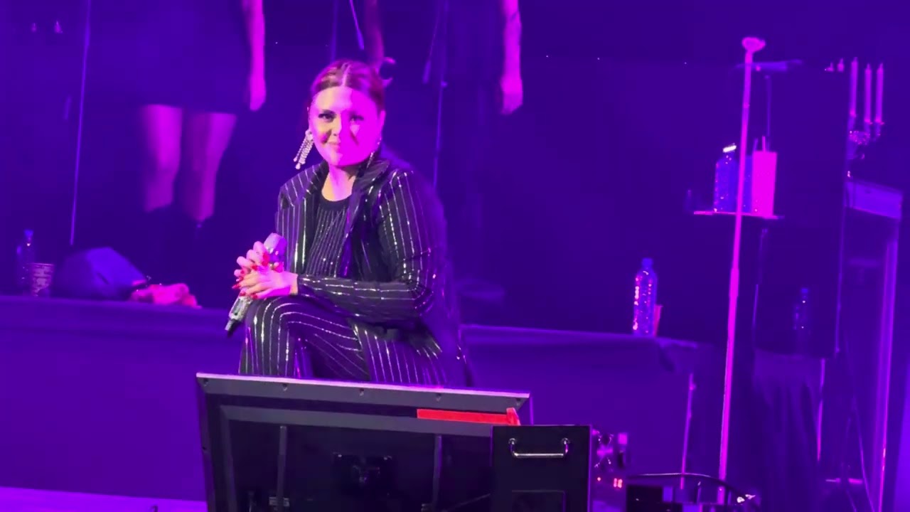 Te Equivocaste - Yuridia en vivo 09 Marzo 2024 Pa’ Luego es Tarde Tour en la Arena Monterrey