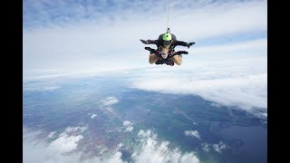 i went skydiving!!!