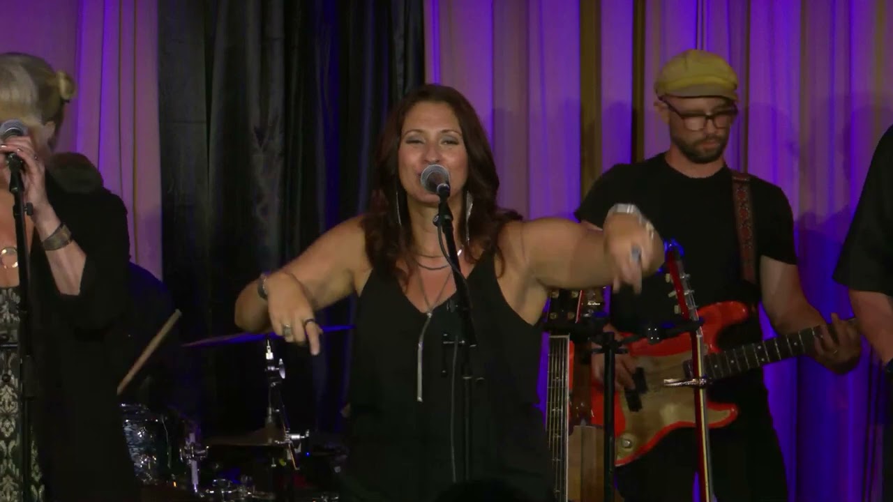 Wendy Colonna  Inspired  Live at Pershing Hall