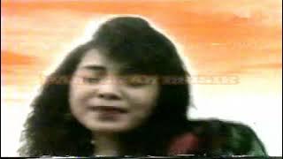 BALI INDIA - CARLINA ERRES