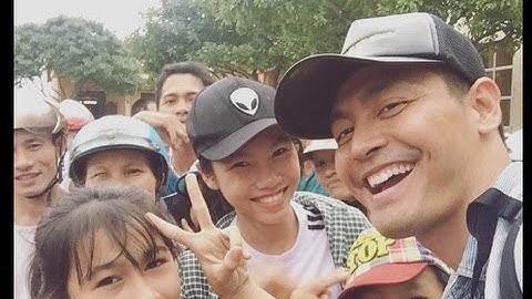 MC Phan Anh đã quyên được 16 tỷ đồng ủng hộ miền Trung(Tin tức Sao Việt)