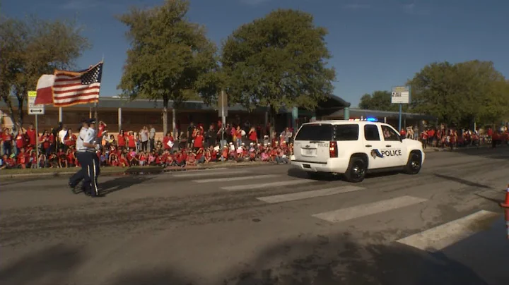 Mary Hull Red Ribbon Parade