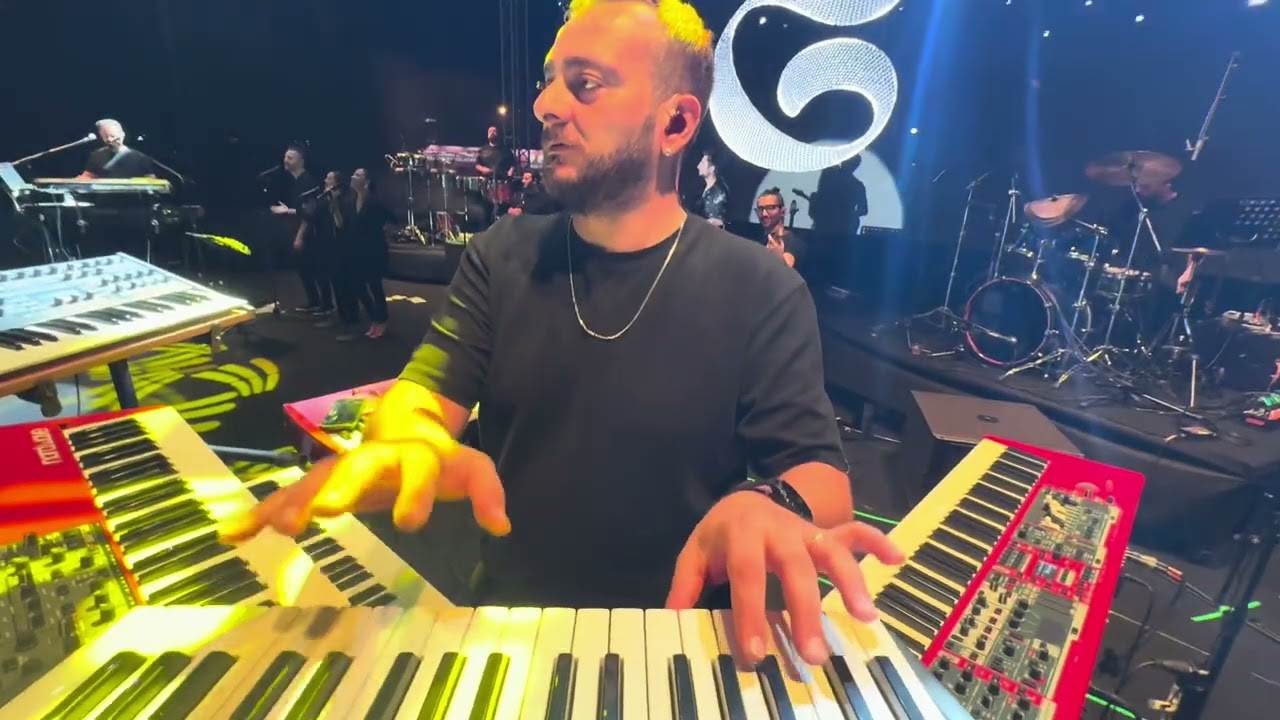 Miraç Çelenk - Bu Gece - Gülşen Live Hava Gazı Festivali İzmir 2024 Keyboard Cam