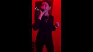 Turkmenka Krasivo Spela Po Tureskiy