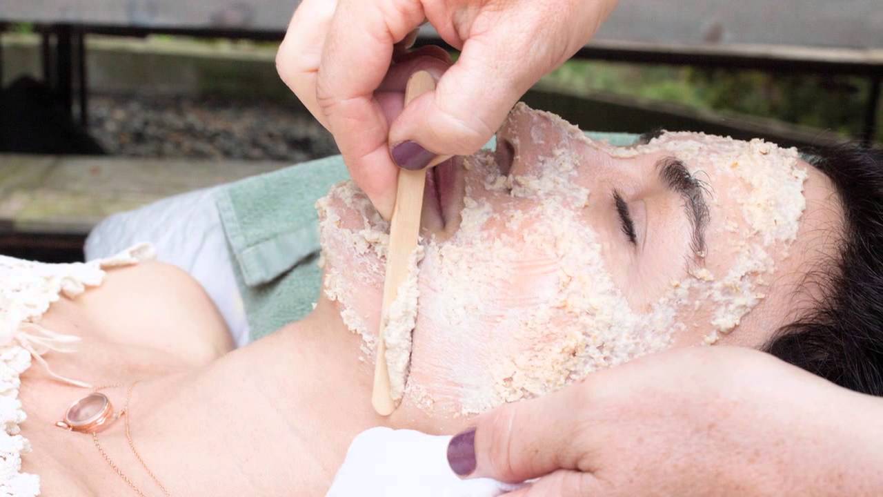 The Local Rose - Homemade Organic Facial Mask with Jodi Shays