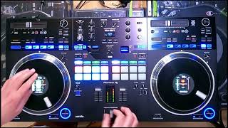 DJ Robert Smith - Testing the Pioneer DDJ-REV7 DJ Controller