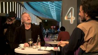 Play video: Interview Vincent Dieutre 'Viaggio nella dopo-storia'
