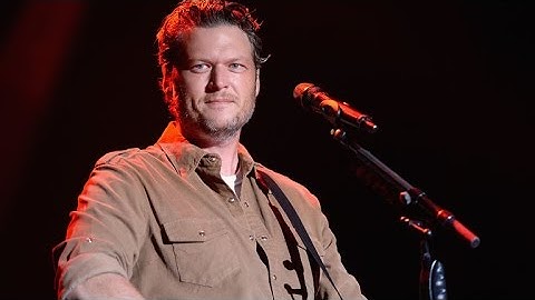 Blake Shelton Debuts Stunning 
