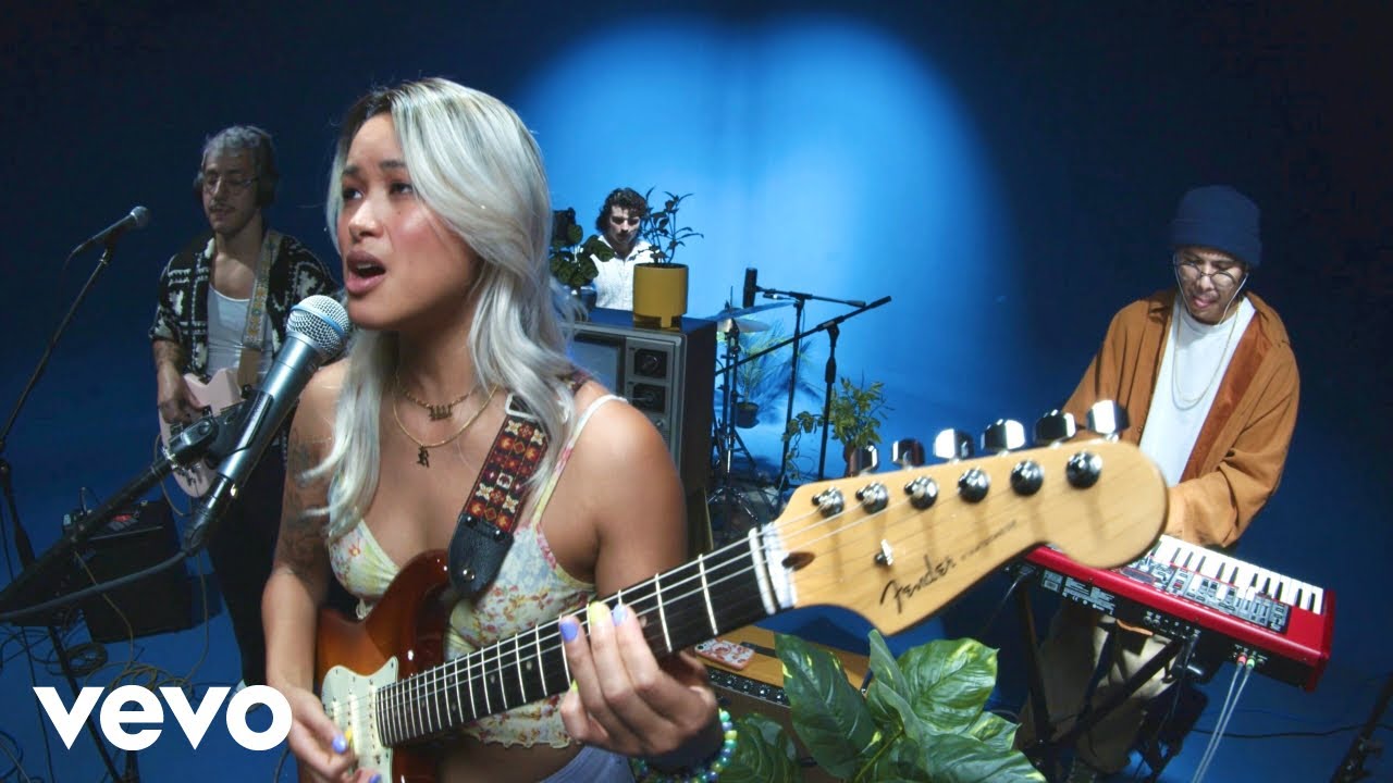 buko boys - anime intro (NARCISSUS) (jazu live version)