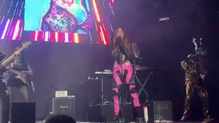 Belinda Bella Traición- Fiestas de octubre 2022