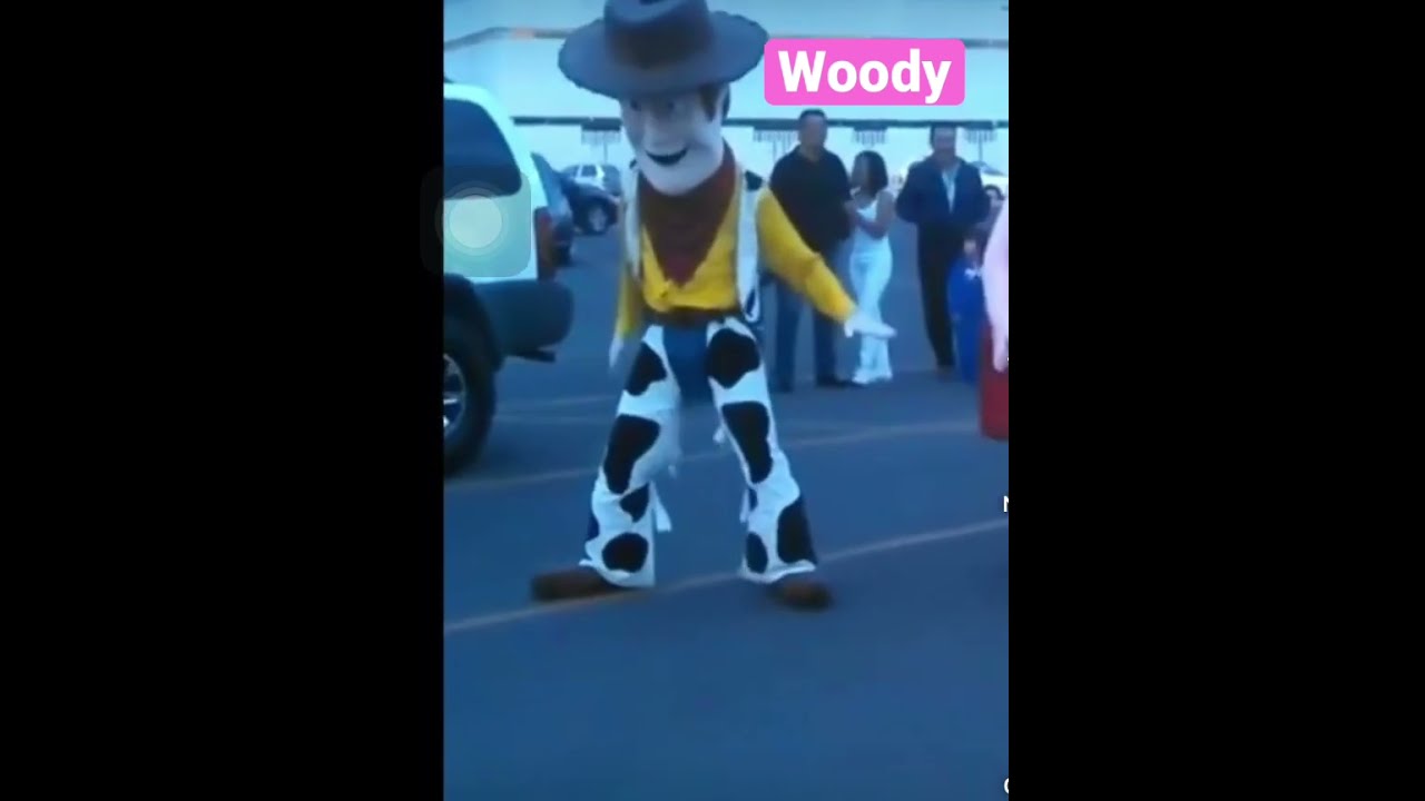 Mujer Tan Bella Yo Con Una Botella Woody Baile