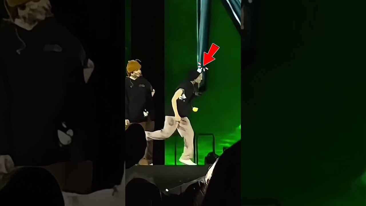 Когда твой биас танцует в стиле TikTok на концерте 😆🥰 