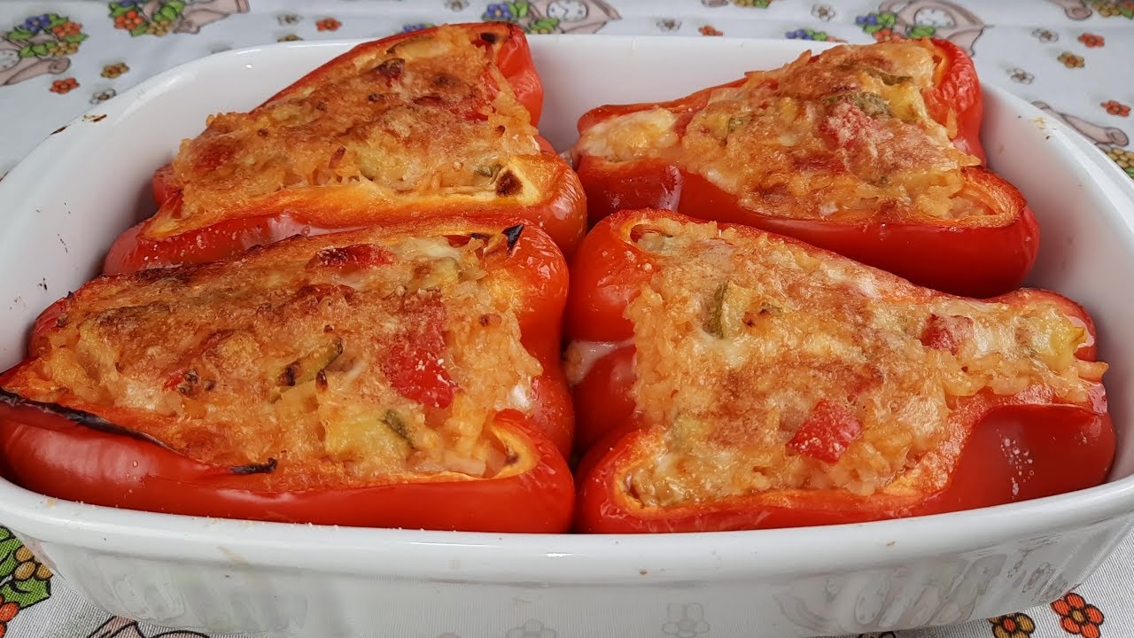 PEPERONI RIPIENI DI RISO - Ricetta facile e molto buona!