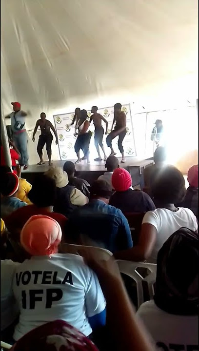 usthebe usephenduke intandokazi yabantu