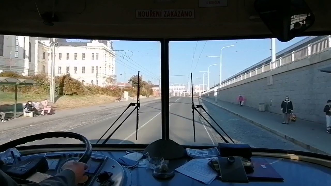 Celý okruh historickým trolejbusem Škoda 9Tr evč. 323