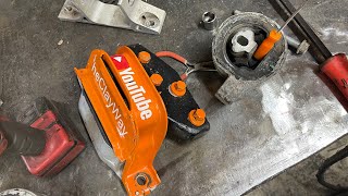 Saturn Vue passenger side Motor mount replacement, easy, and simple Clay Way ultimate install
