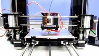 Geeetech prusa I3 X Printing Demonstration