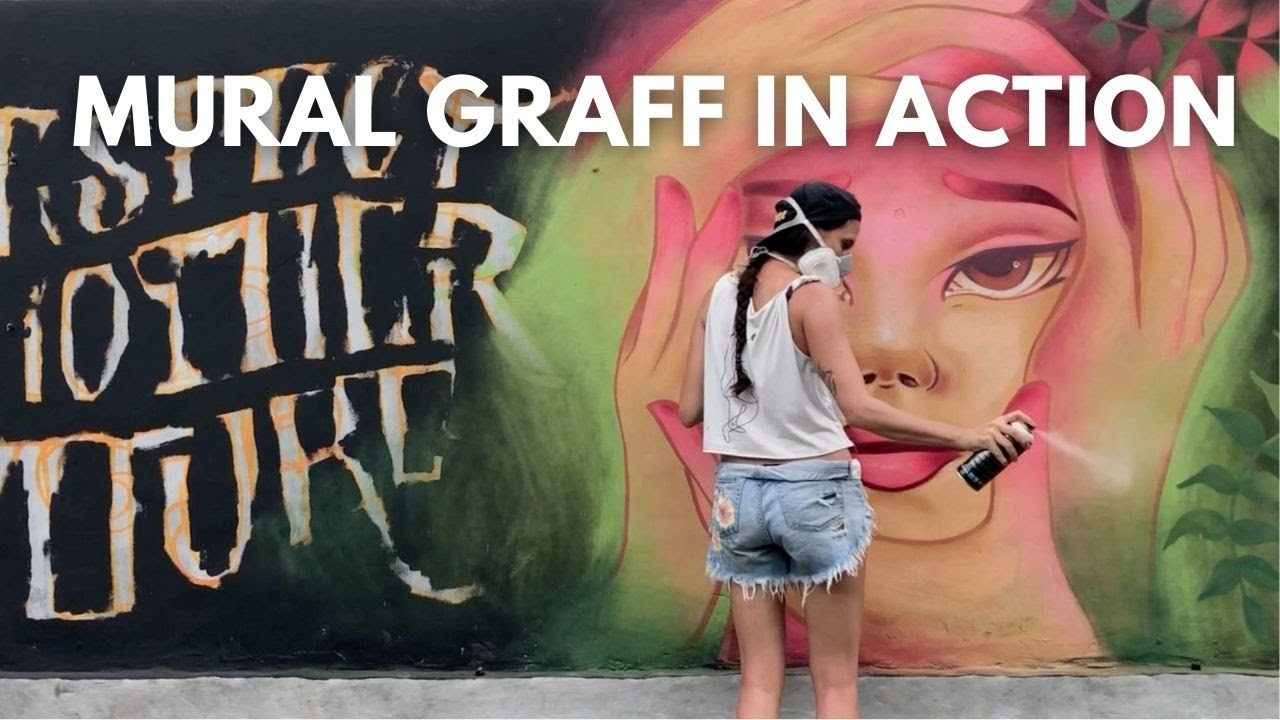 Mural Artist [graffiti in action] Street Art Bali