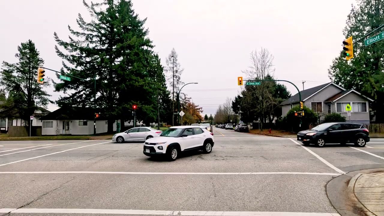 29 Elliott - A cool overcast Vancouver day in late fall