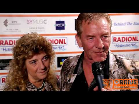 Oranje Shownieuws was te gast bij Mega Piratenfestijn in Oldebroek met Het IJsselduo