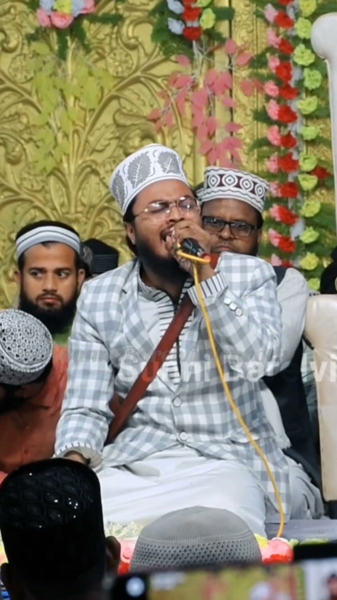 Hajar Baar Barkayenge