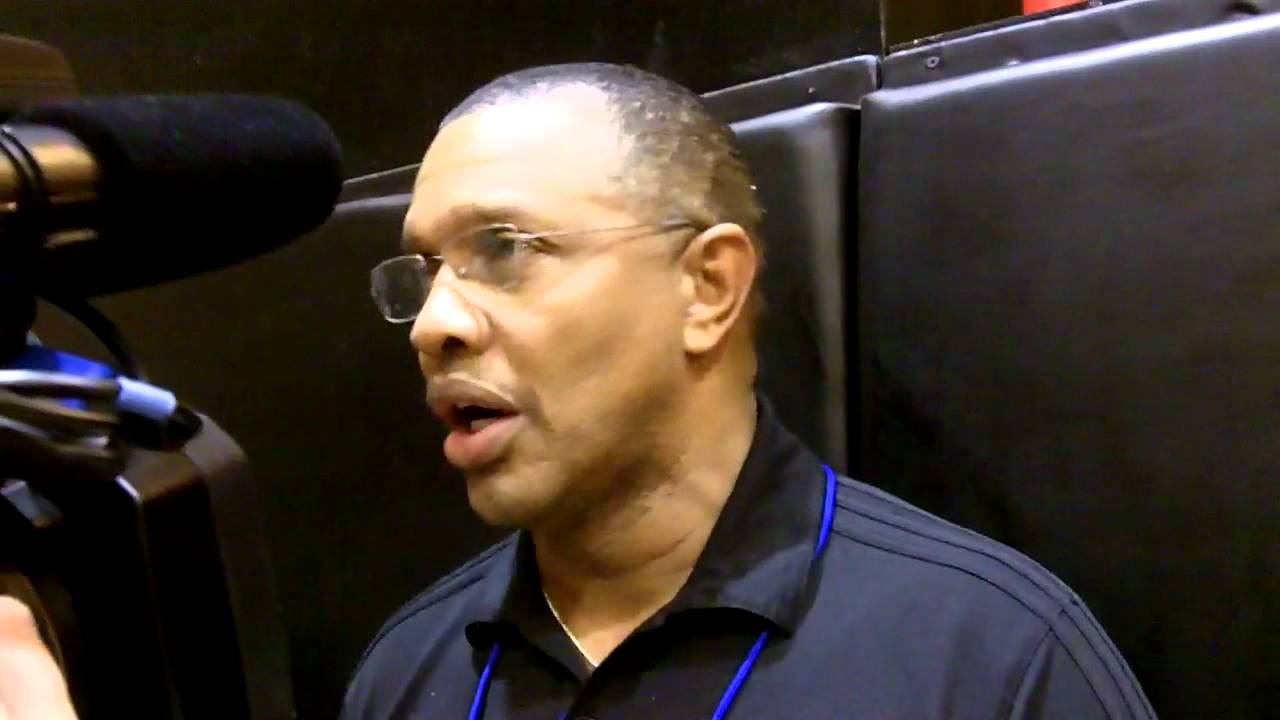 Alvin Gentry, Phoenix Suns (Jan-12-2012)