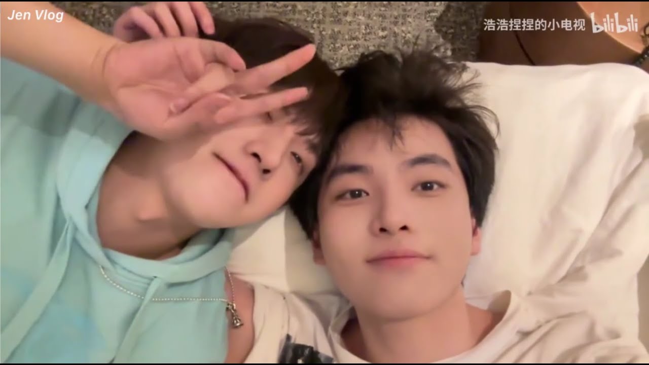 [Engsub/BL] HONG KONG TRAVEL VLOG: Best Things to do in Hong Kong || Haohao & Nienie