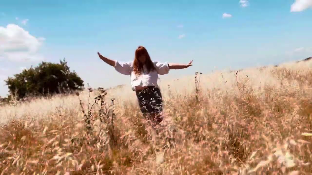 Guarda Bity Booker - Summer Will Return (Music Video) su YouTube Guarda Bity Booker - Summer Will Return (Music Video) su YouTube