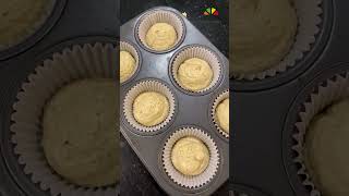 Cupcake Chronicles: Sweet Confections from Oven to Table! #cupcake #bakingclass #baking #chef