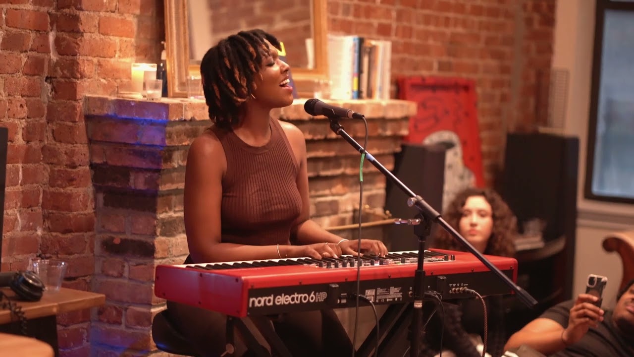 Chloe Hogan (Original Song) - Nothing I Can Do