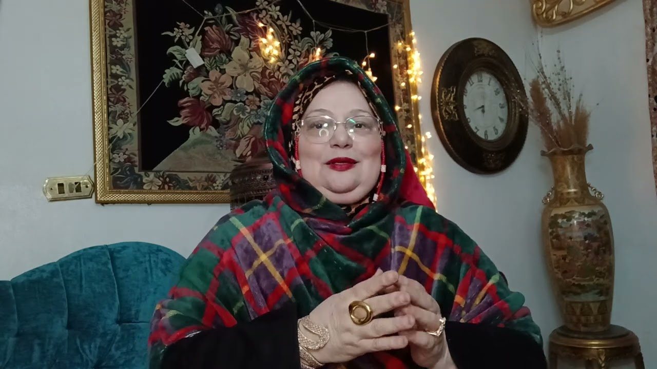 كل سنه وانتم طيبين سنه سعيده