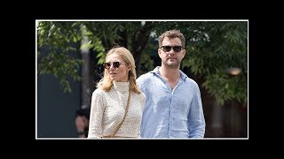 Joshua Jackson repéré avec l'animateur de télévision Alyssa Julya Smith au milieu des rumeurs Ren...