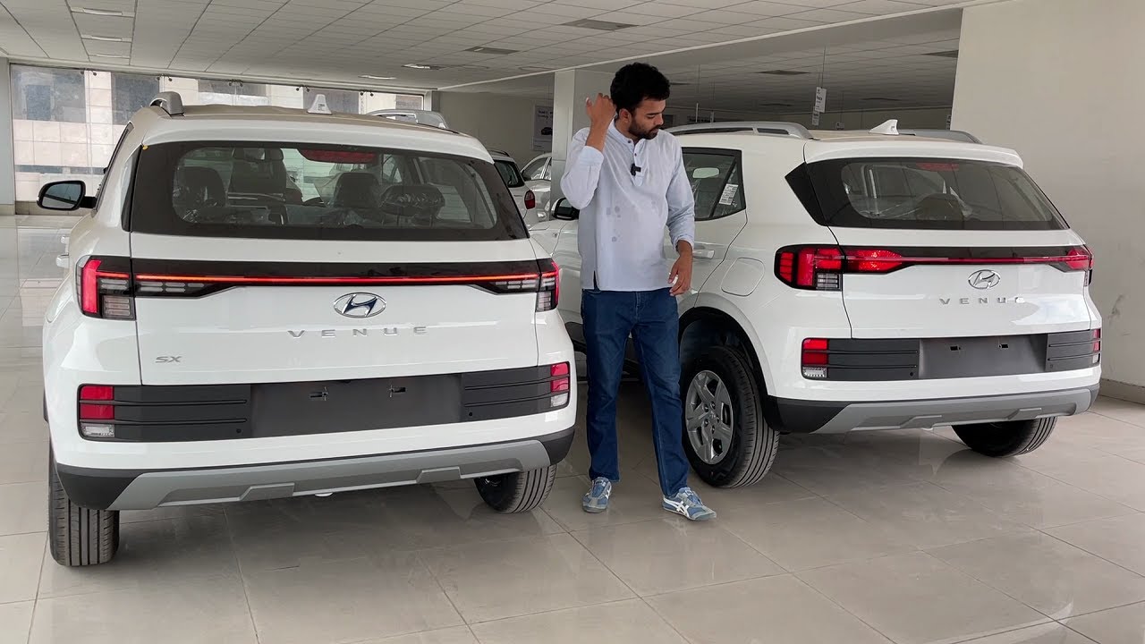 New Hyundai Venue S Vs SX 2nd Base or 2nd Top YouTube