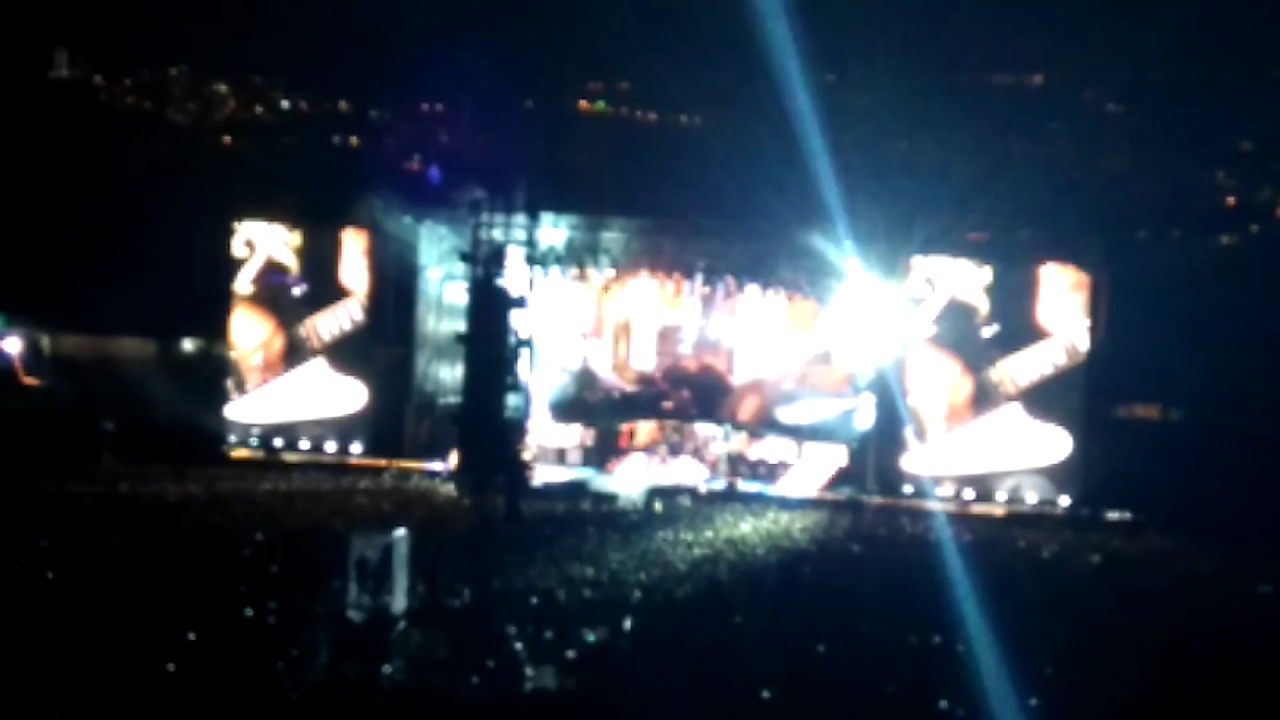 Catcher In The Rye GUNS AND ROSES NOT IN THIS LIFETIME TOUR YouTube