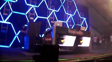 Paul Van Dyk Intro at Beyond Wonderland 2010 [front row]