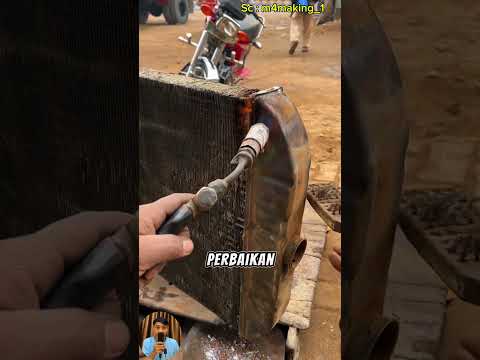 unik banget bengkel ini