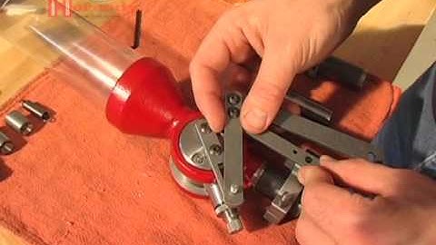 Lock-N-Load™ AP Instructional Videos (5 of 12) Powder Measure from Hornady®