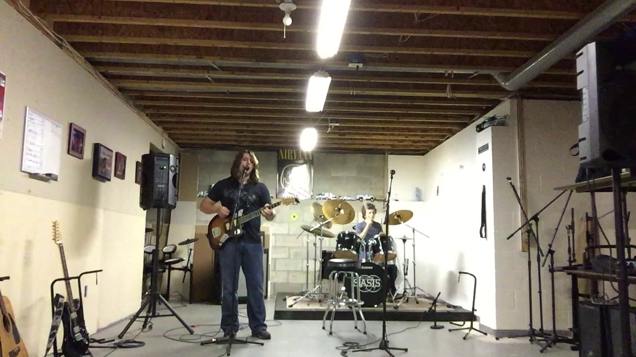 Descend Basement Recording adlı videoyu YouTube'da izle Descend Basement Recording adlı videoyu YouTube'da izle