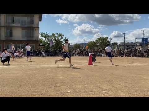 総社小　2021年運動会　リレー２走目
