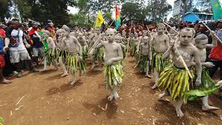 Asaro Mudman from Goroka School Show