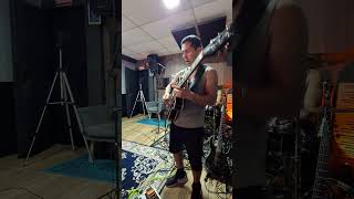 #guitarras #guitar #musicos #guitarsolo #guitarbetter #guitarristaslatinos #guitarworld  #music