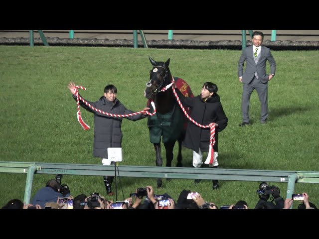 引退式 未放送シーン】横山兄弟にひかれてファンに別れを告げる