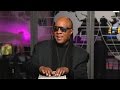 Stevie Wonder performs "Purple Rain" tribute for Prince