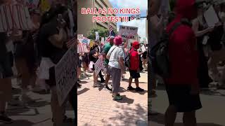 This is what we need everywhere!!! #nokings #protest #dallas #antitrump