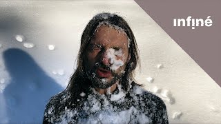 Frànçois & The Atlas Mountains - Pas Lents Dans La Neige Official Video