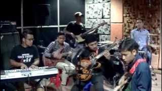 Cintaku - Chrisye ( Cover by Mabes & Friends )