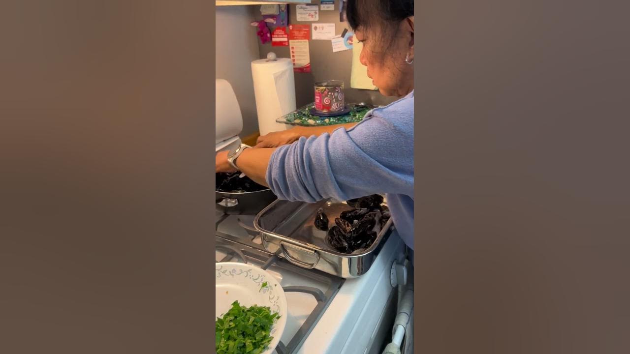 How to cook fresh mussels from Costco YouTube